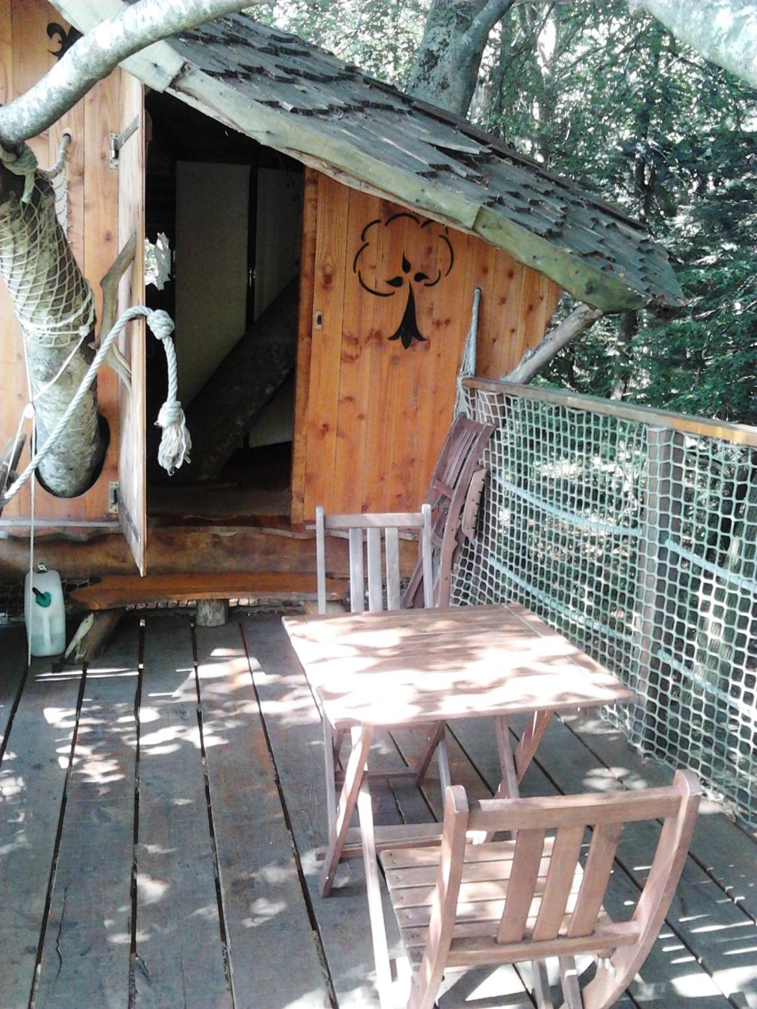 Les Cabanes De Kermenguy Cleder Екстер'єр фото